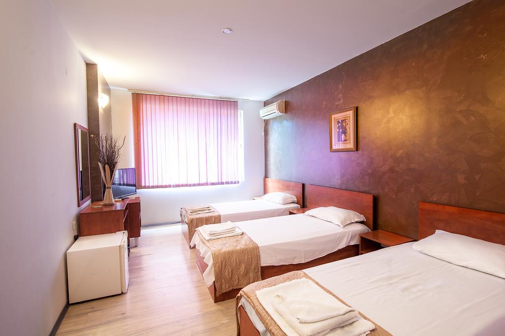 Hotel Zara Rooms Stara Zagora Eksteriør billede